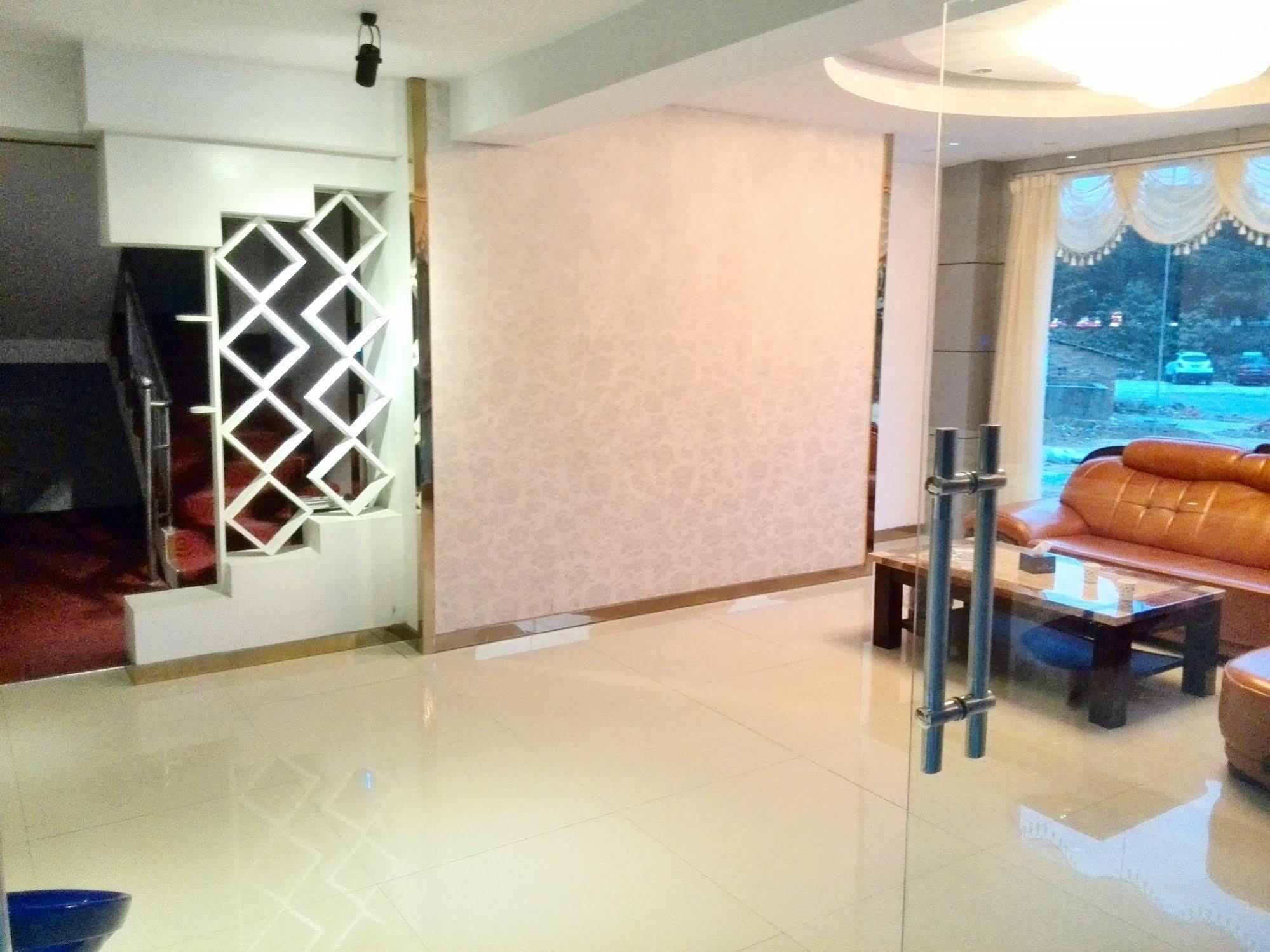 Guilin Tianyi Business Hotel Eksteriør bilde